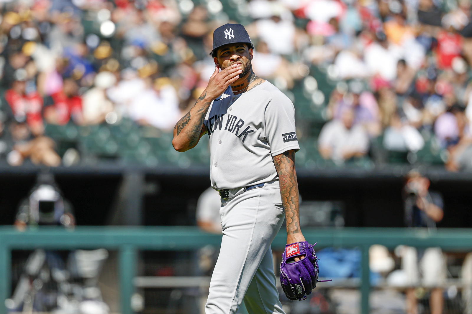 New York Yankees pitcher Luis Gil. Credit: Kamil Krzaczynski-Imagn Images.