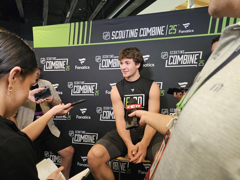 Brady Martin is a popular draft choice for the Flyers at the No. 6 pick. (Photo: Michael Augello, The Hockey News)