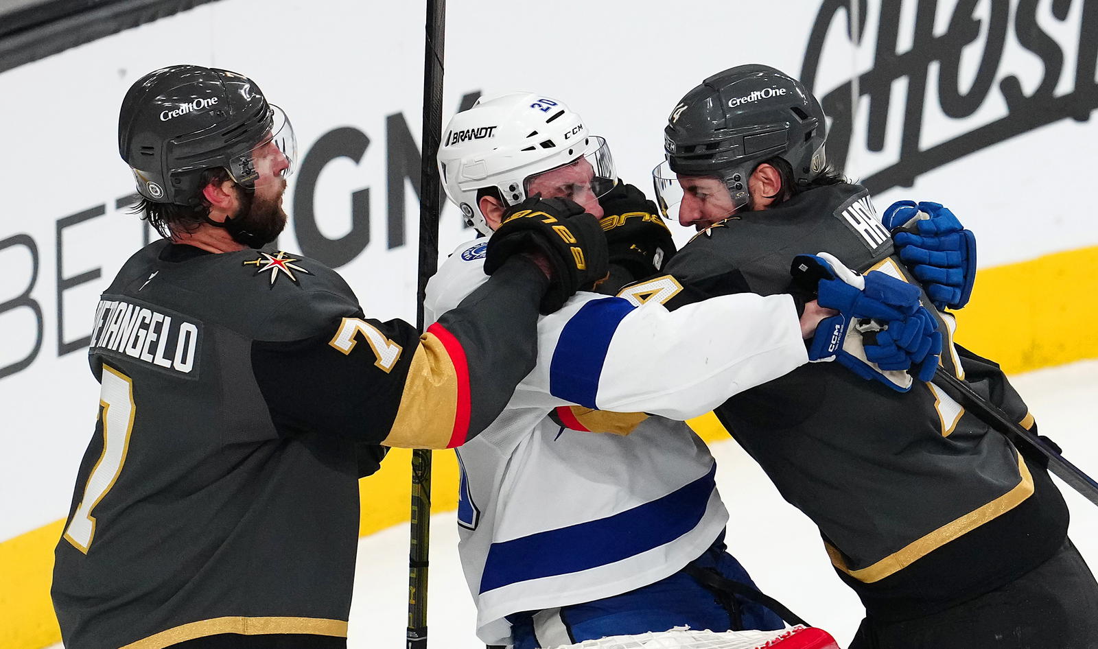 Expect Offensive Fireworks As Lightning Take On Golden Knights in Vegas