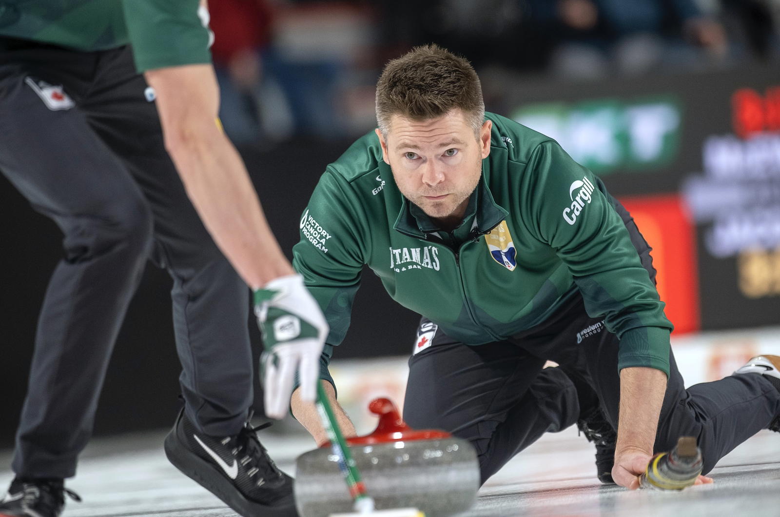 Mike McEwen •&nbsp;Andrew Klaver-Curling Canada