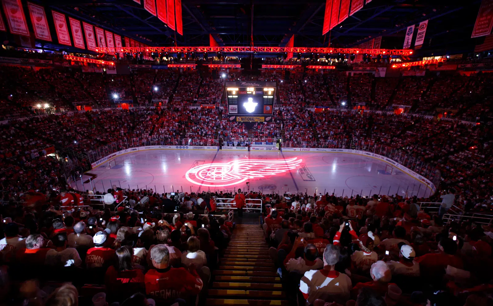Detroit Could Bring Back 'Hockeytown' Slogan for 100th Season