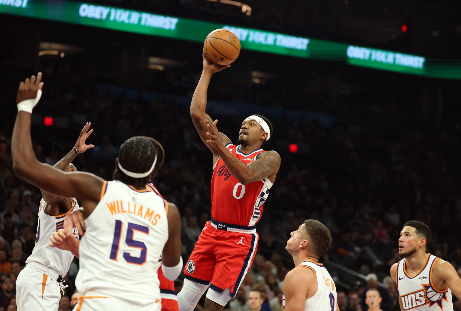 Los Angeles Clippers guard Bradley Beal (0) against the Phoenix Suns in the first half at the Mortgage Matchup Center.&nbsp;Mark J. Rebilas-Imagn Images