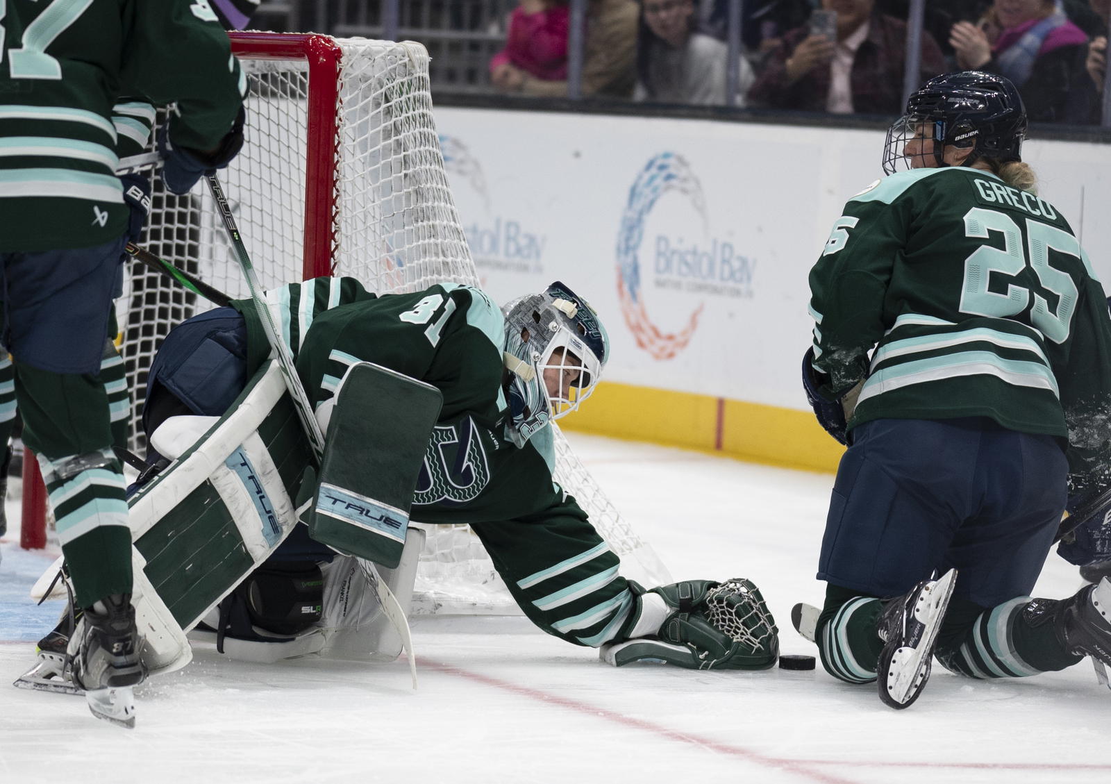 Aerin Frankel (#31) Photo by Caroline Anne | The Hockey News