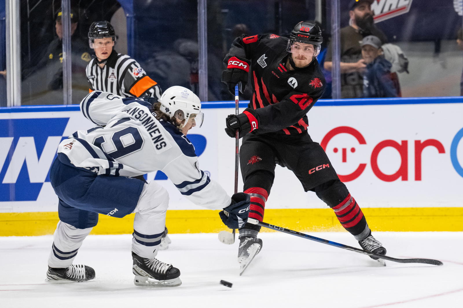 Basile Sansonnens of the&nbsp;Rimouski Océanic (Photo Credit:&nbsp;Vincent Ethier/CHL)