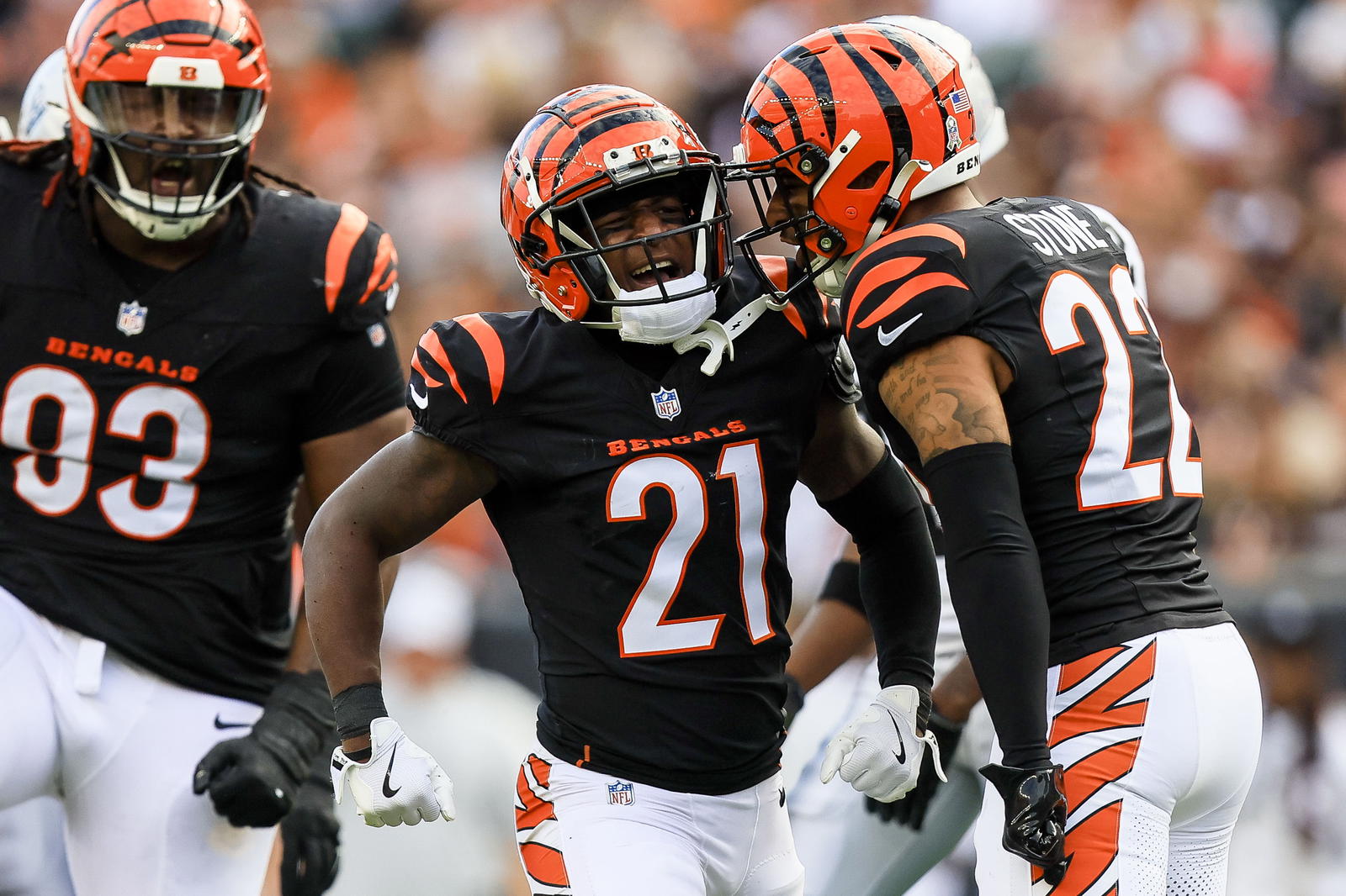 Nov 3, 2024; Cincinnati, Ohio, USA; Cincinnati Bengals cornerback Mike Hilton (21) reacts after a play against the Las Vegas Raiders in the second half at Paycor Stadium. Mandatory Credit: Katie Stratman-Imagn Images