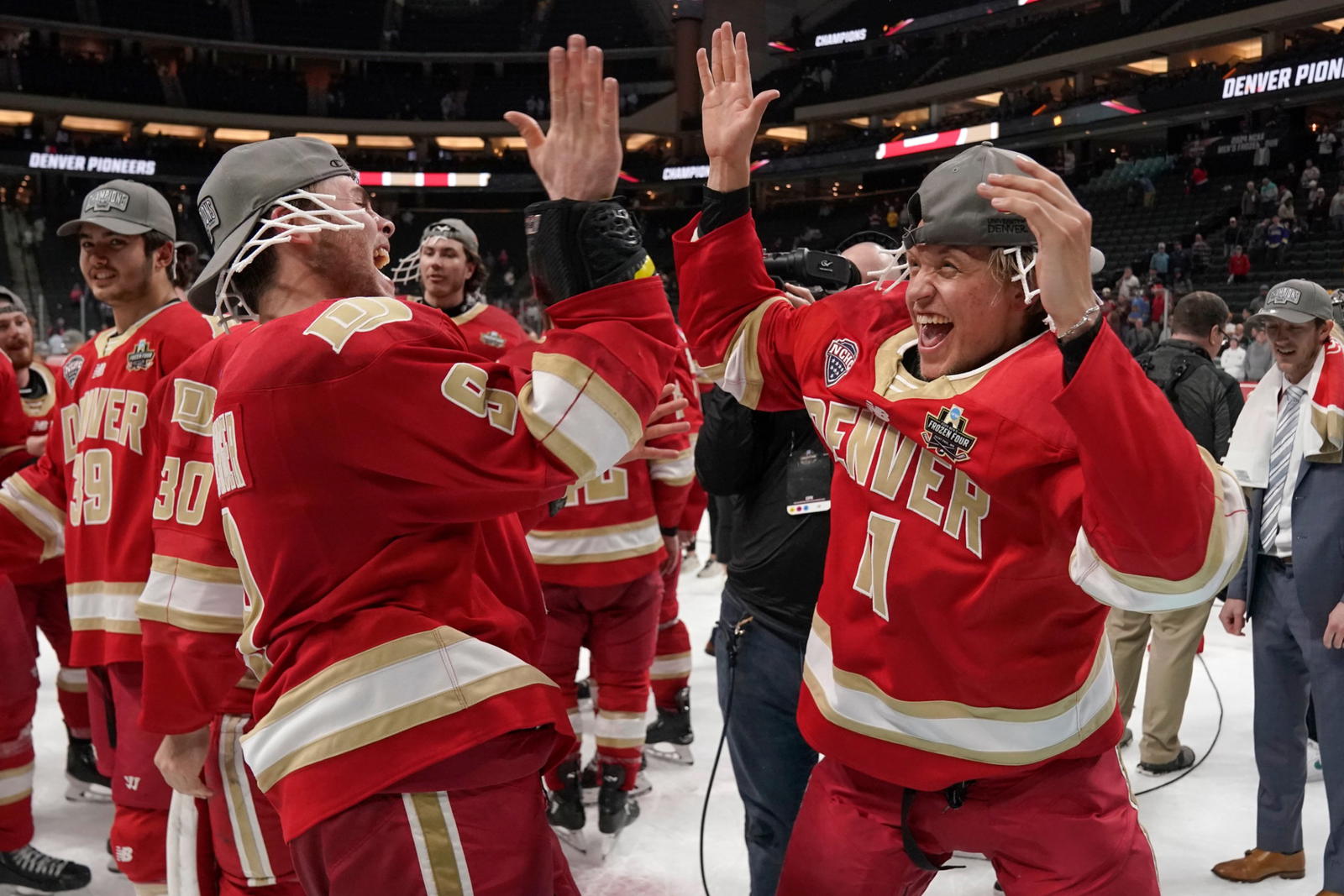 Nick Wosika-Imagn Images