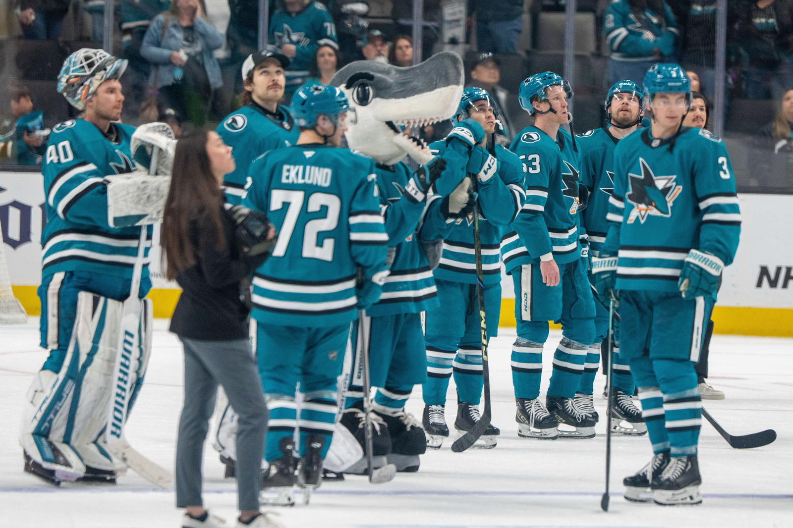 Training Camp Day 1 Players Recap: Smith Playing the Wing, Leddy on Celebrini, & More