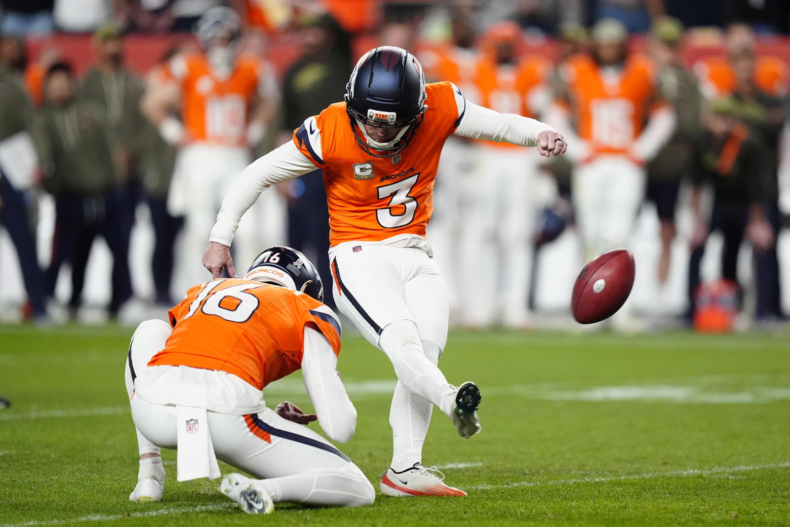 Broncos Win Epic AFC West Battle Against Chiefs, 22-19, On Walk-Off Field Goal