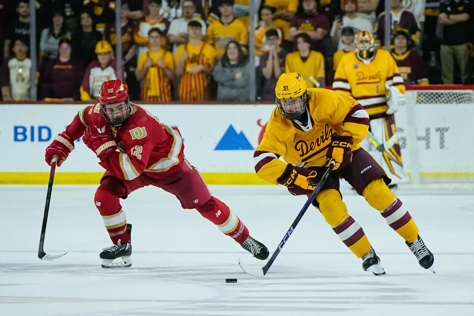 thehockeynews.com