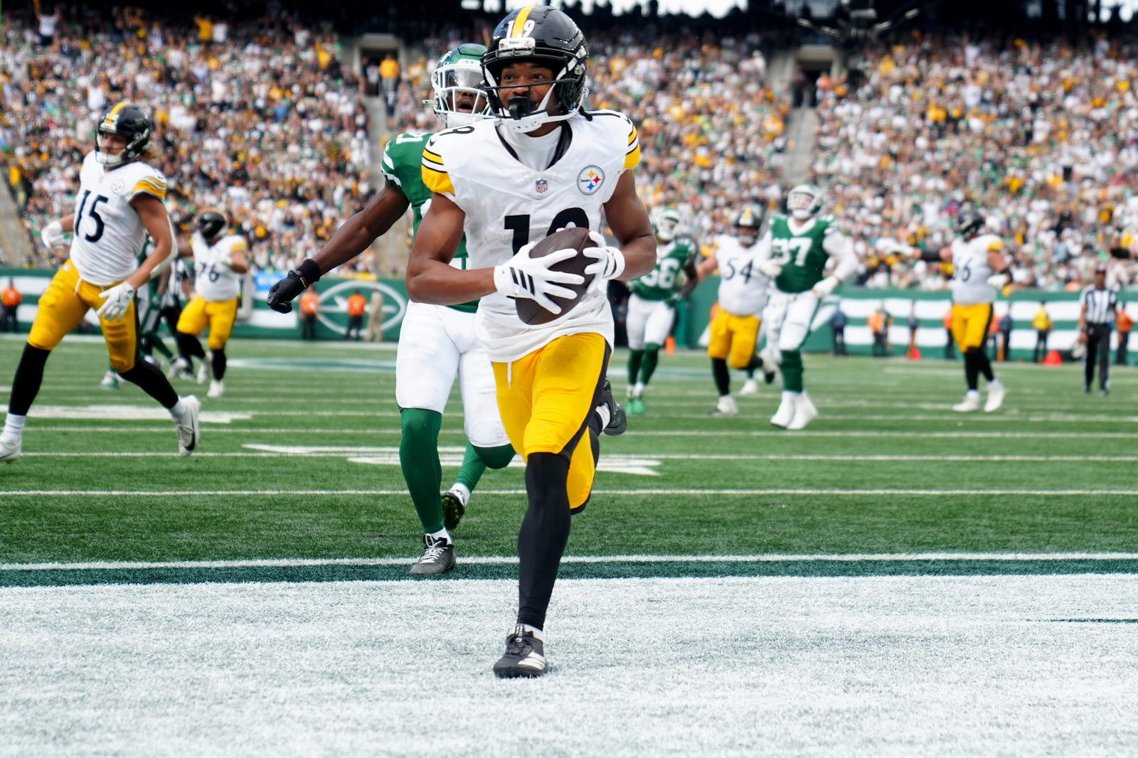 Pittsburgh Steelers receiver Calvin Austin III. Credit:&nbsp;Kevin R. Wexler-NorthJersey.com / USA TODAY NETWORK via Imagn Images.