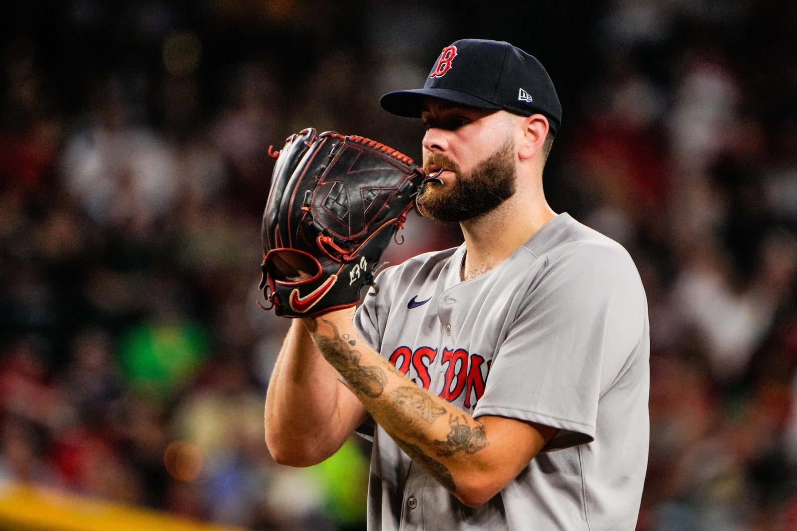 Sep 6, 2025; Phoenix, Arizona, USA; Boston Red Sox pitcher Lucas Giolito (54) pitches against the Arizona Diamondbacks during the third inning at Chase Field. (Arianna Grainey/Imagn Images)