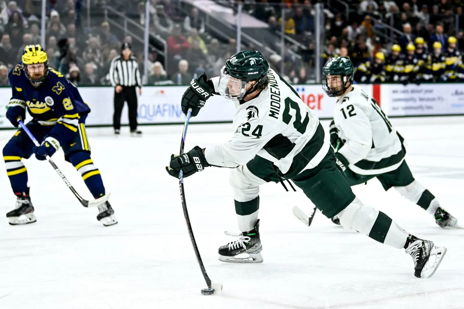 Bruins Sign 3 Players To AHL Contracts