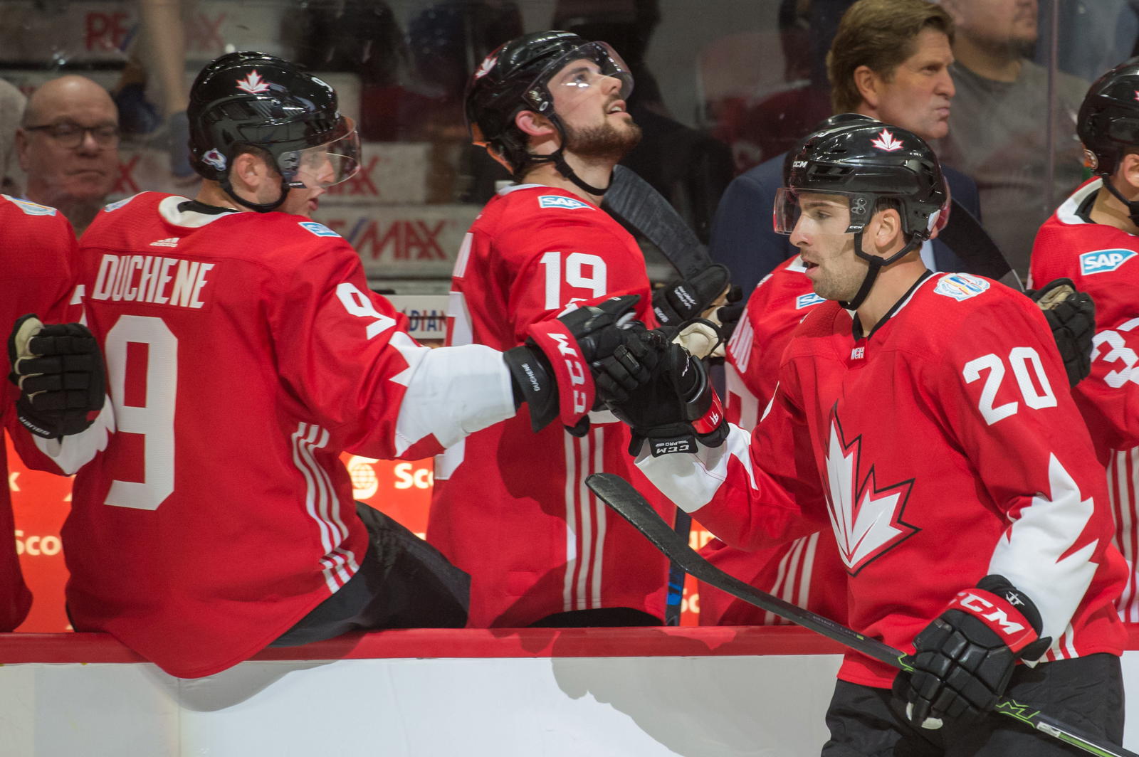 John Tavares is congratulated by Matt Duchene for his goal scored against Team USA during the 2016 World Cup of Hockey. (Marc DesRosiers-Imagn Images)