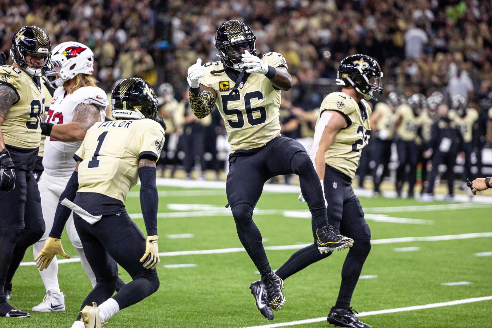 New Orleans Saints linebacker DeMario Davis. Credit:&nbsp;Stephen Lew-Imagn Images.