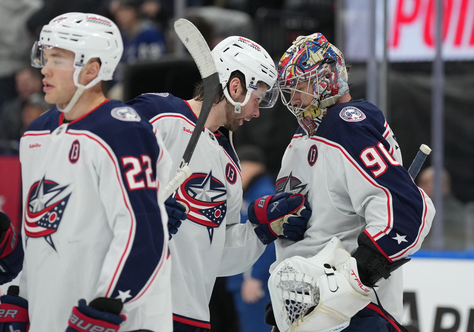 Adam Fantilli & Kent Johnson Asked About Elvis Merzlikins