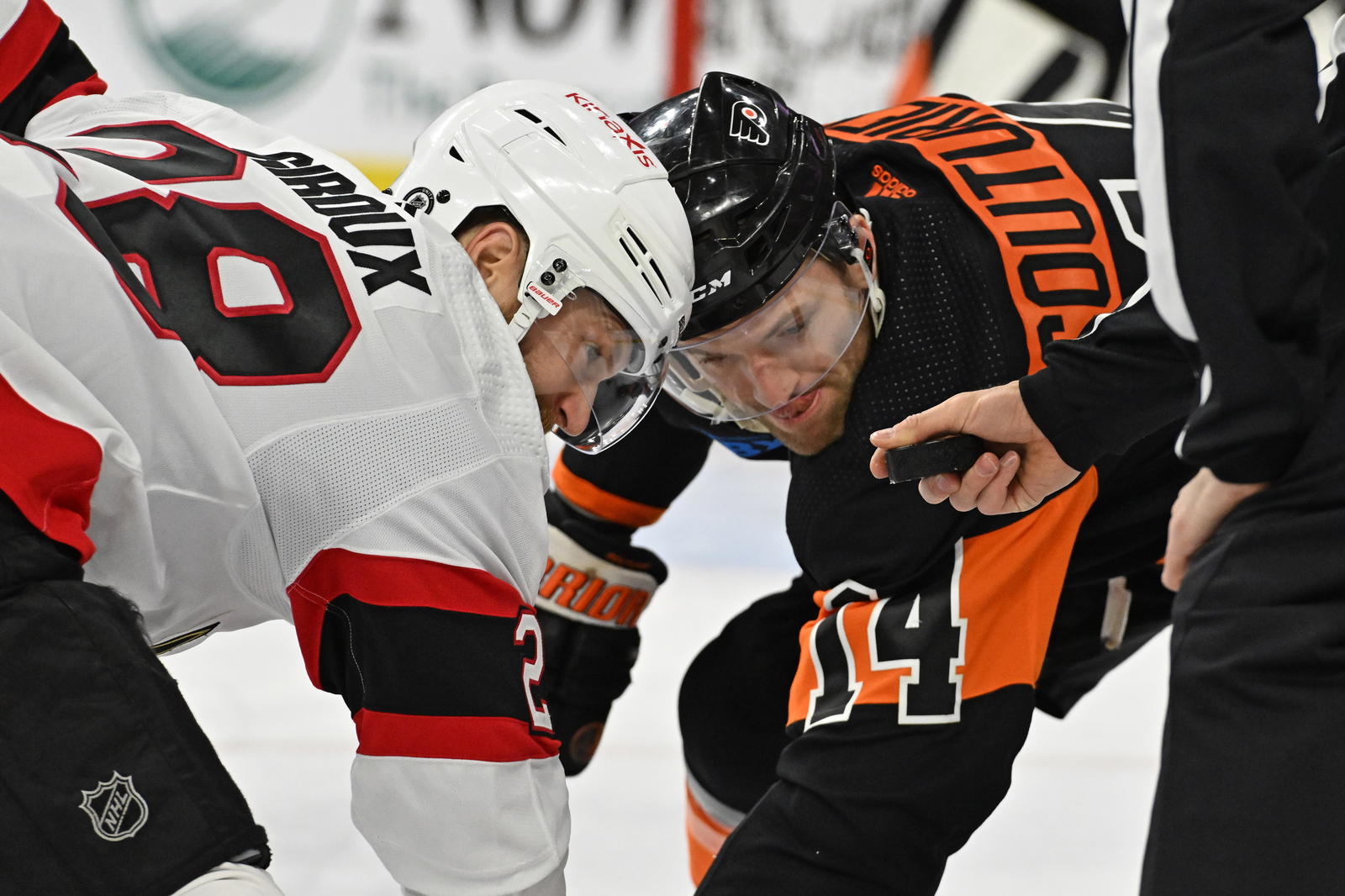 Flyers legend Claude Giroux isn't planning on a farewell tour just yet. (Photo: Eric Hartline, Imagn Images)