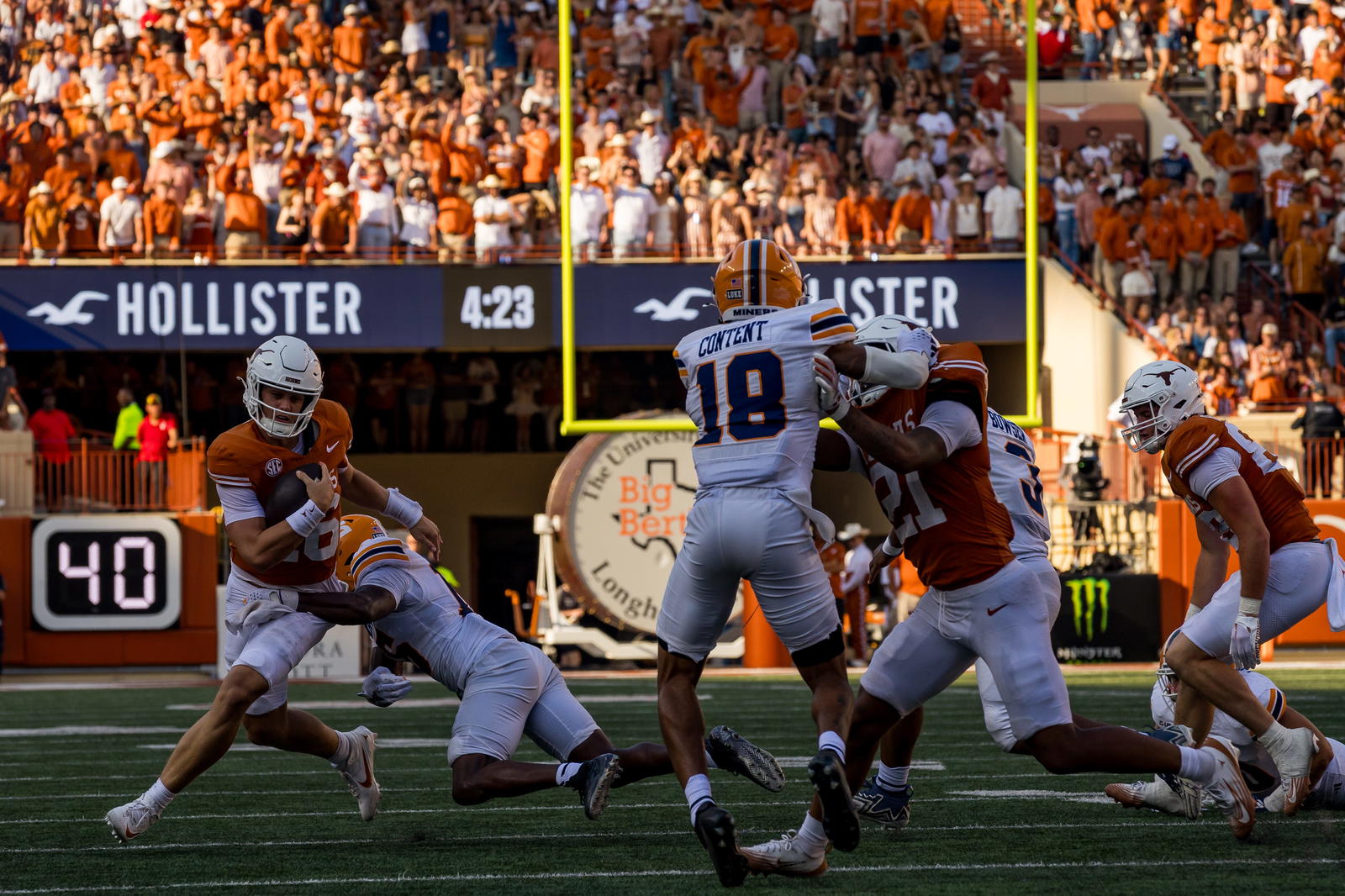 Texas’ Arch Manning, (16) throws the ball during a football game against UTEP at Darrell K Royal–Texas Memorial Stadium in Austin, Texas, on Saturday, Sept. 13, 2025.<br>Gaby Velasquez / El Paso Times / USA TODAY NETWORK via Imagn Images