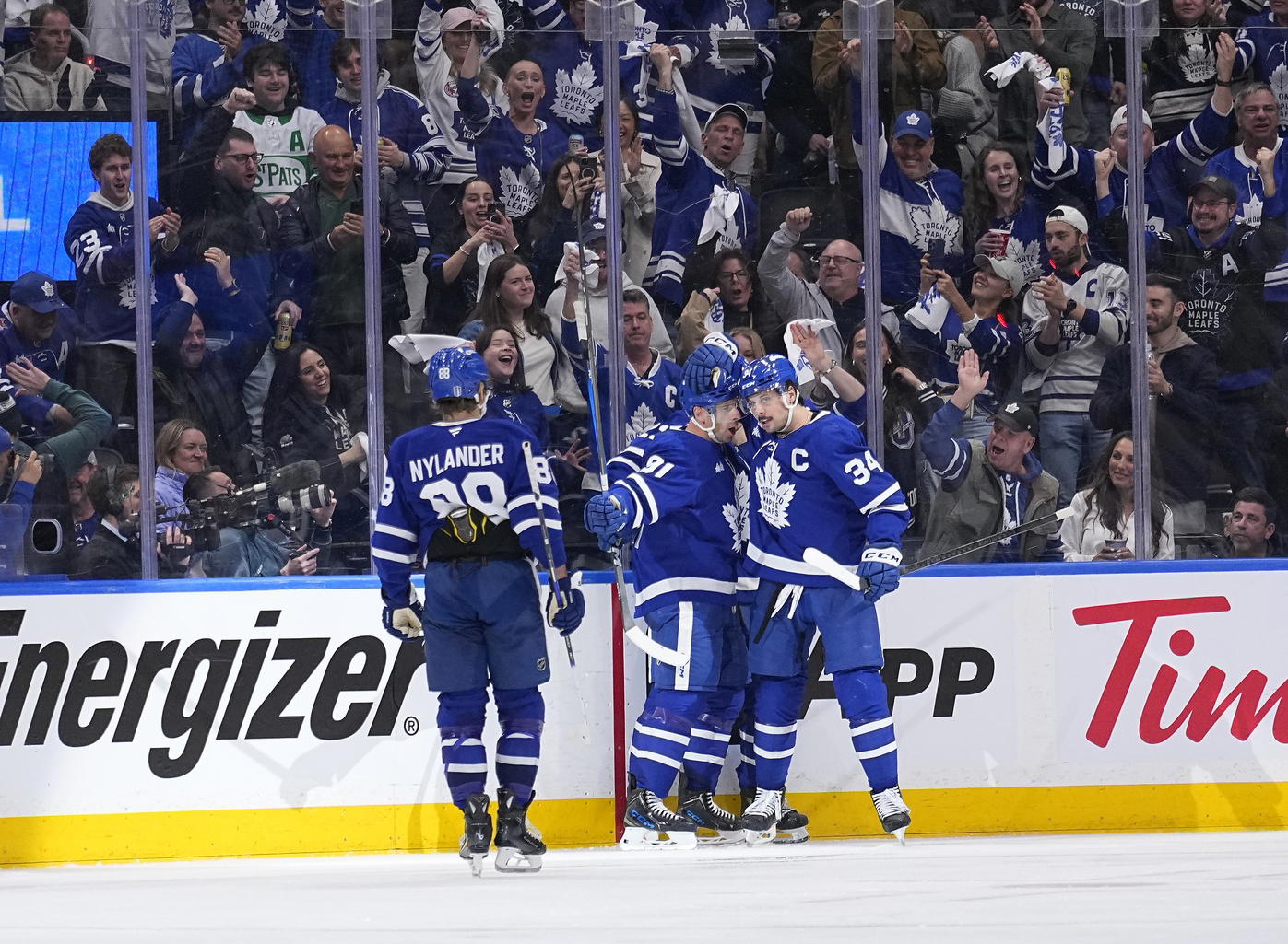 'I Can't Say Enough About Matthew Knies and JT In Those Areas': Maple Leafs Explode For 3 Power-Play Goals To Down Senators In Game 1