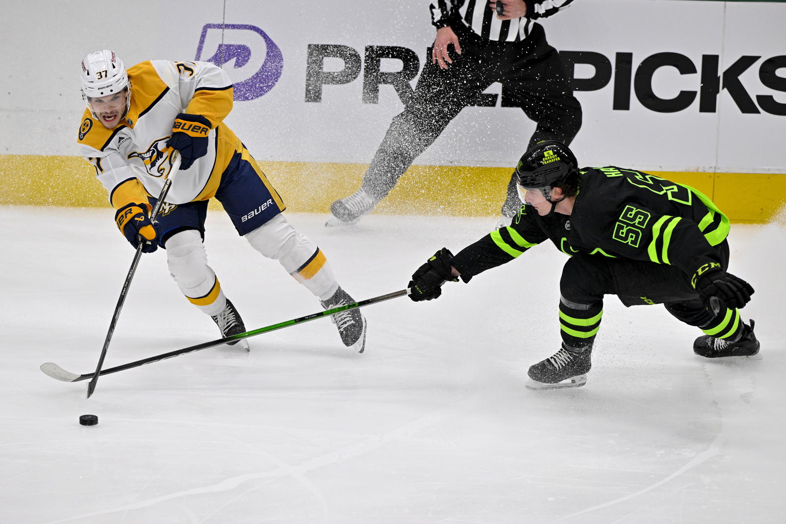 Nick Blankenburg, Nashville Predators & Thomas Harley, Dallas Stars