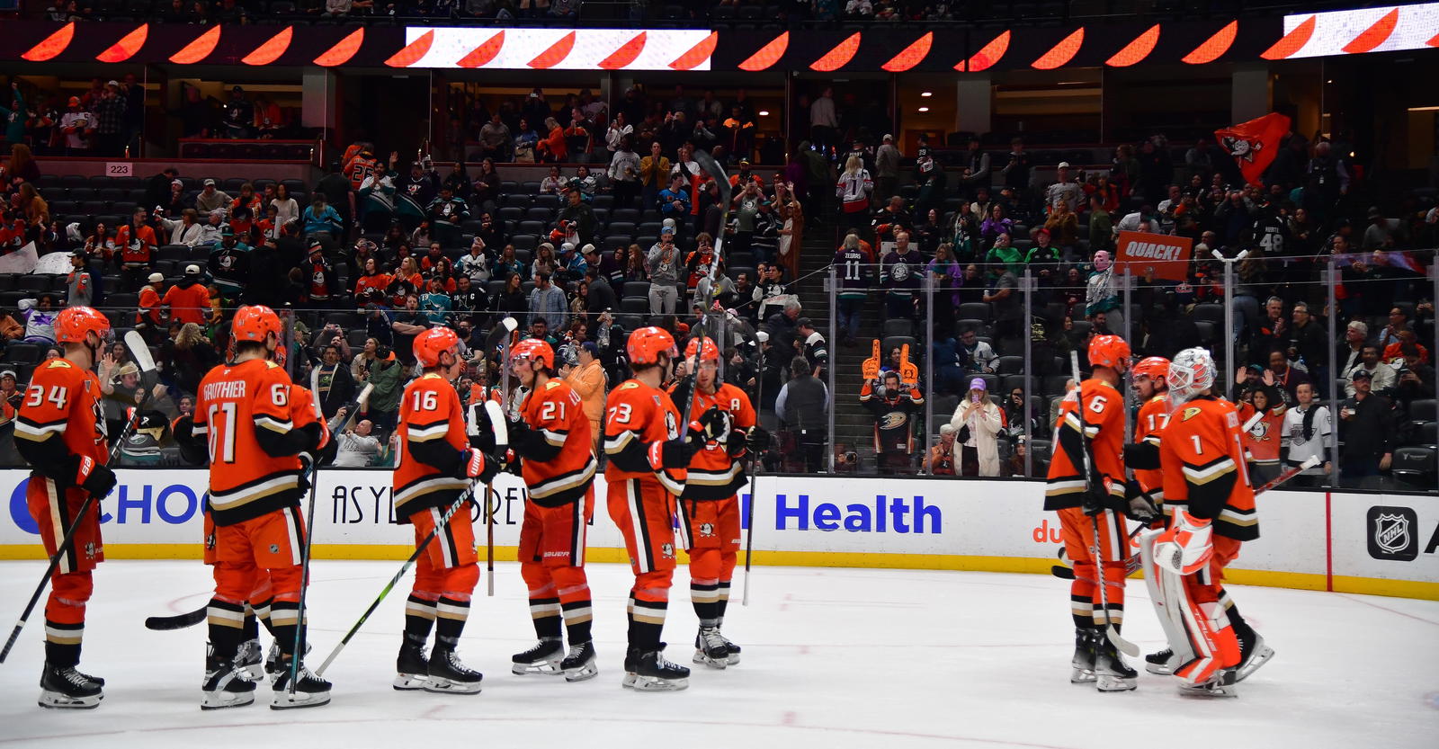 Ducks Goalie Prospect Clara Off to Strong Start