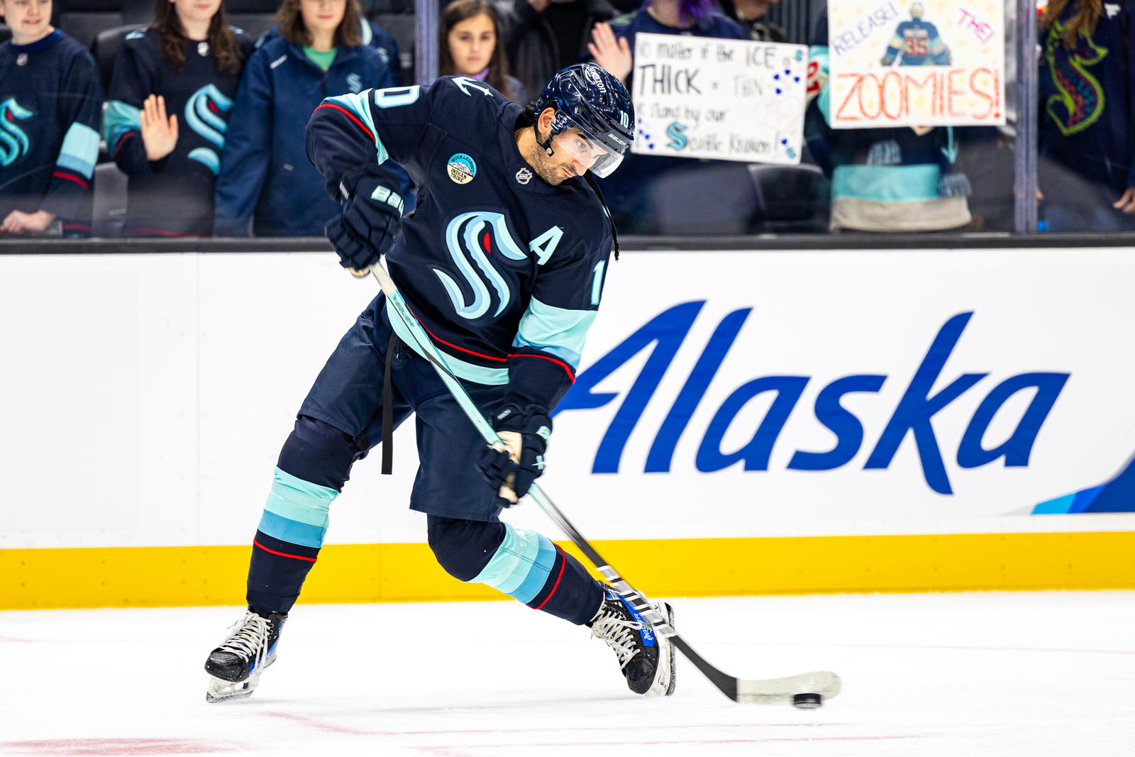 Matty Beniers (10) takes a shot during warmups on October 22nd, 2024. © Andy Glass - Come As You Are Hockey