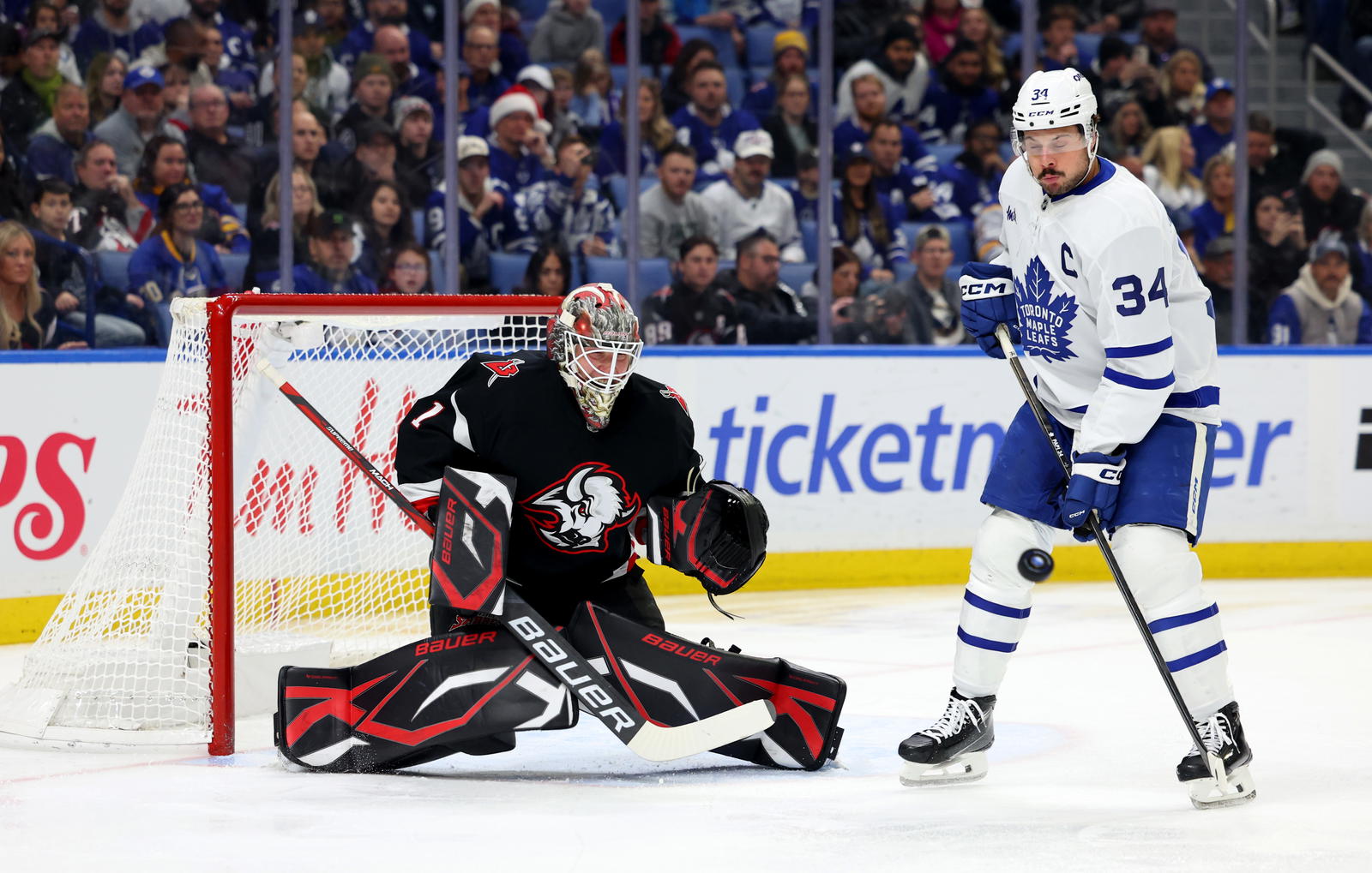 Ukko-Pekka Luukkonen (left); Auston Matthews (right) -- (Timothy T. Ludwig, USA TODAY Images)