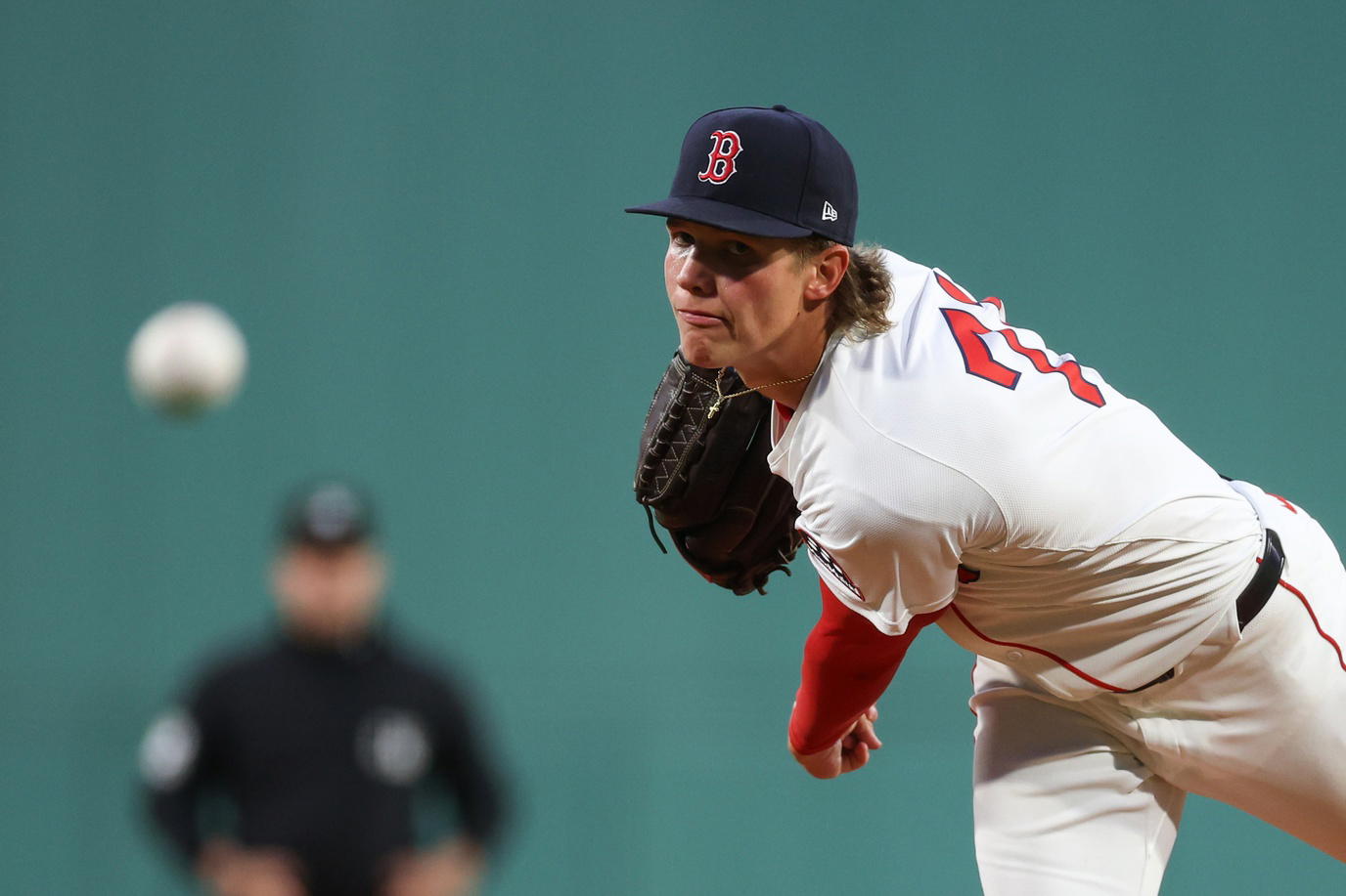 Sep 16, 2025; Boston, Massachusetts, USA; Boston Red Sox starting pitcher Connelly Early (71) delivers a pitch during the first inning against the Athletics at Fenway Park. (Paul Rutherford/Imagn Images)