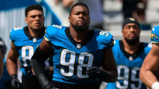Jaguars DE Dawuane Smoot (98) will step in for an injured Travon Walker on Sunday at the Arizona Cardinals. (Corey Perrine /  Florida Times-Union)