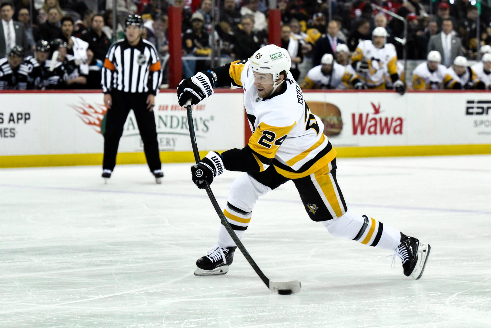 Former Penguins' Defenseman Signs New Deal With Blackhawks