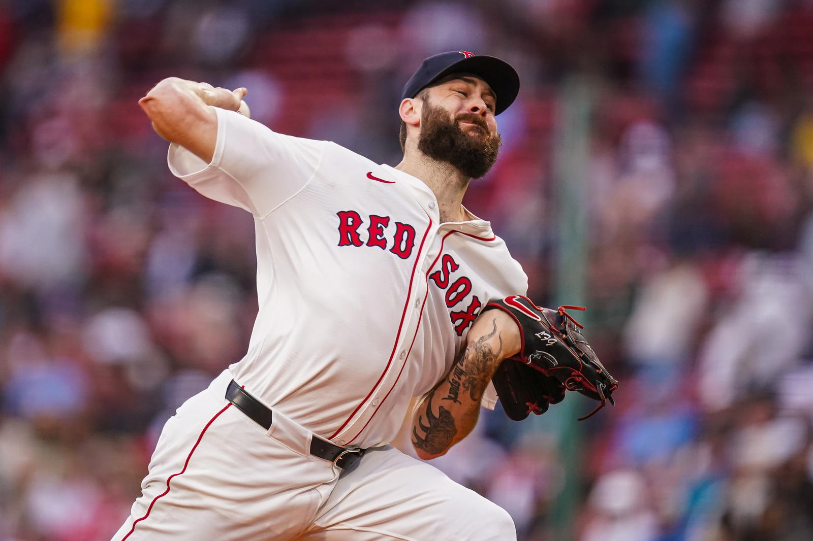 Jun 10, 2025; Boston, Massachusetts, USA; Boston Red Sox pitcher Lucas Giolito (54) throws a pitch against the Tampa Bay Rays in the first inning at Fenway Park. (David Butler II/Imagn Images)