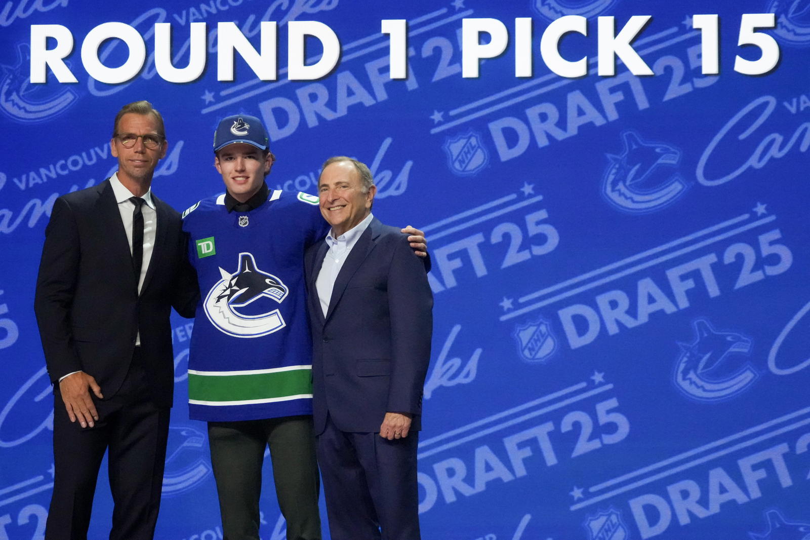 Jun 27, 2025; Los Angeles, California, USA; Braeden Cootes is selected as the 16th overall pick to the Vancouver Canucks in the first round of the 2025 NHL Draft at Peacock Theater. Mandatory Credit: Kirby Lee-Imagn Images