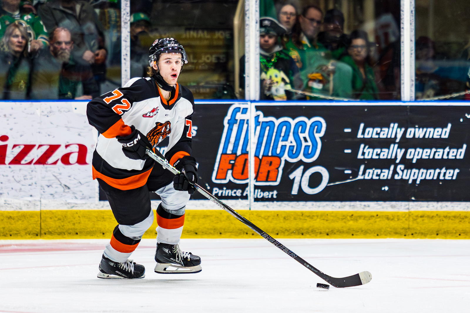 Gavin McKenna (Mark Peterson/Prince Albert Raiders/WHL)