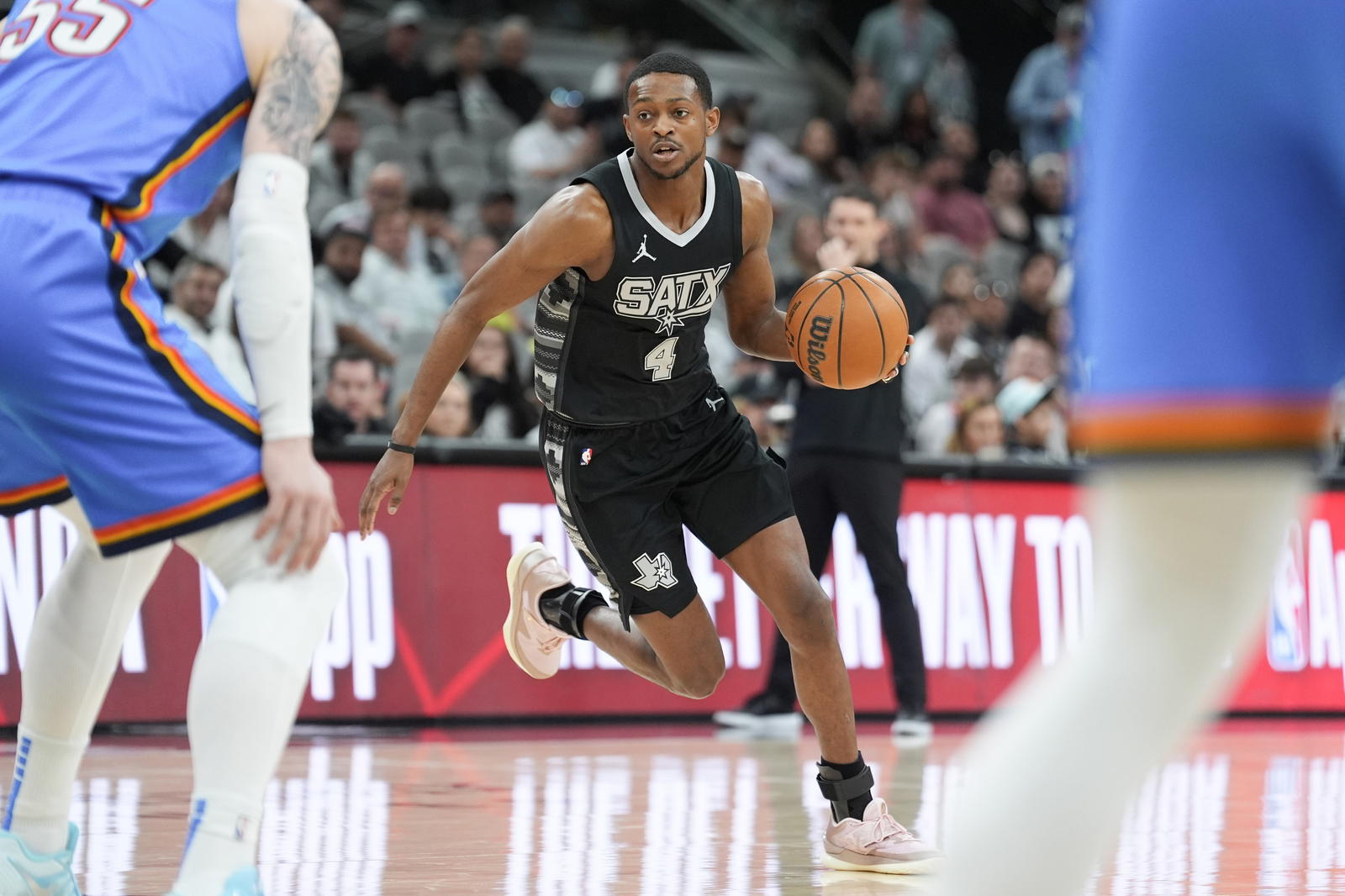 San Antonio Spurs guard De'Aaron Fox. Credit: Daniel Dunn-Imagn Images.