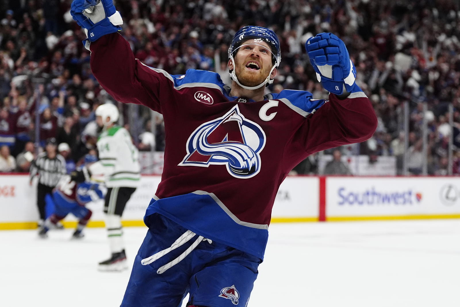 'The Best Story In Sports': The Hockey World Reacts To Gabriel Landeskog’s First NHL Goal In 1,041 Days