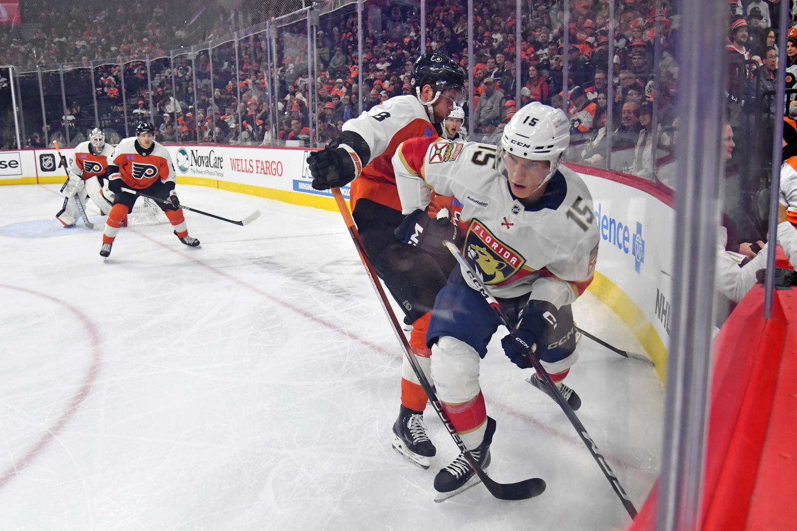 Anton Lundell would be the perfect Flyers trade acquisition if at all realistic. (Photo: Eric Hartline, Imagn Images)