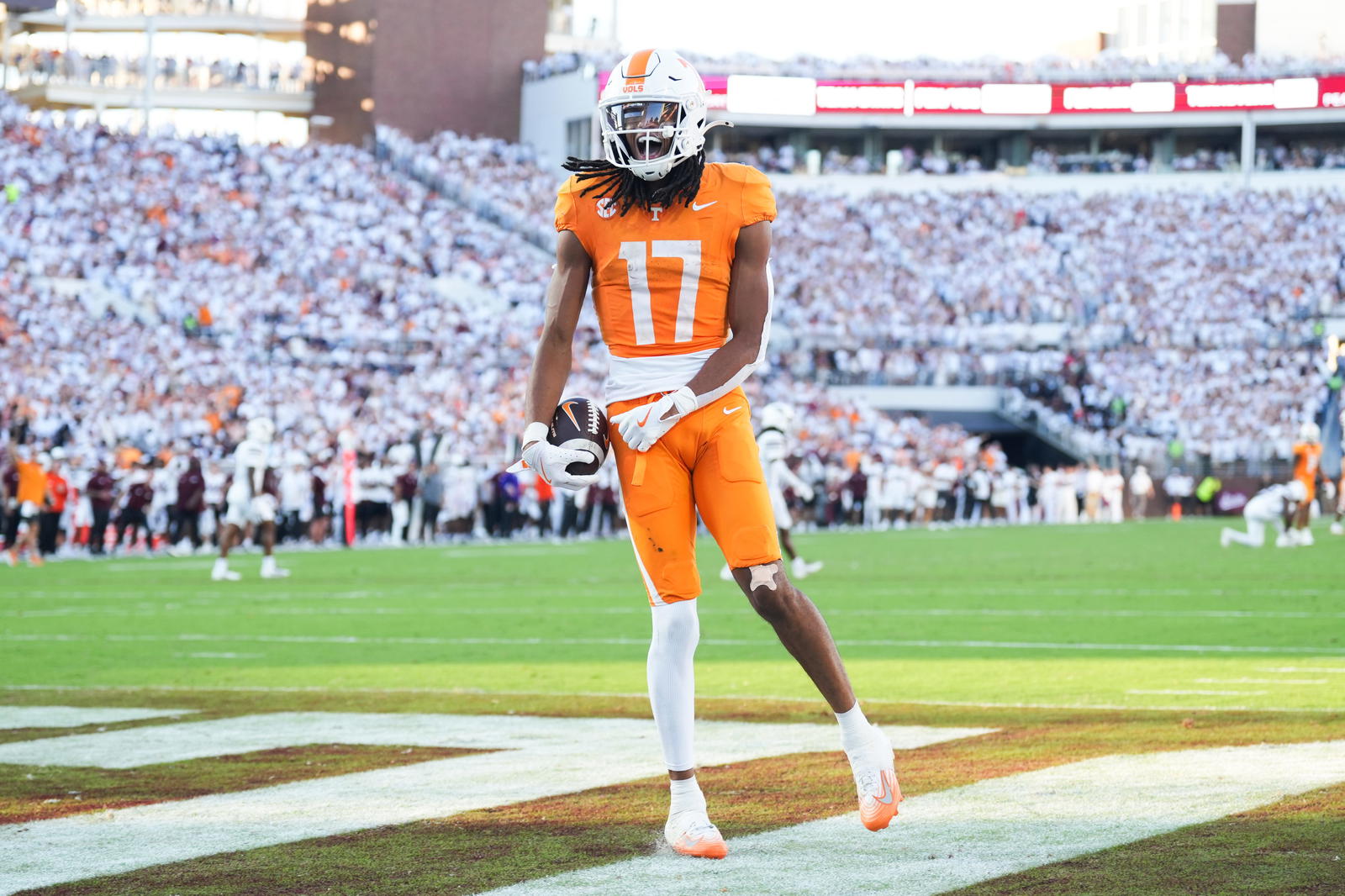 Tennessee wide receiver Chris Brazzell II smiles after a play during Tennessee and Mississippi State game at Davis Wade Stadium in Starkville, Miss., on Sept. 27, 2025. (BRIANNA PACIORKA/News Sentinel)
