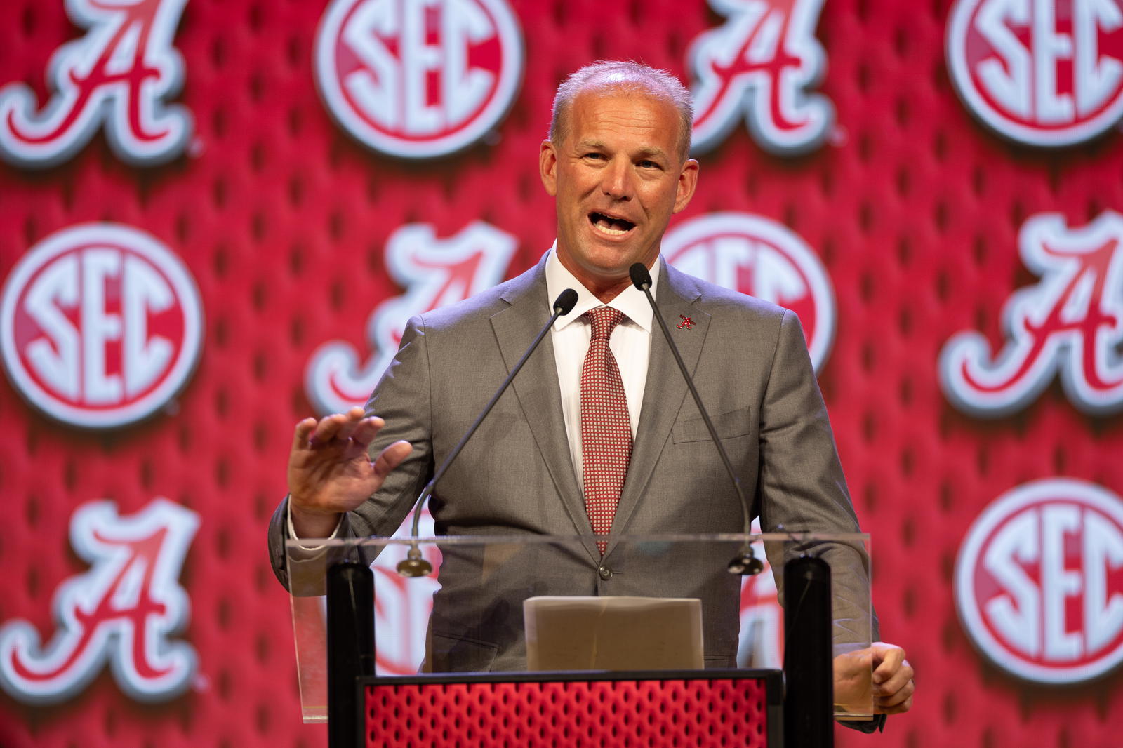 Alabama Trending Towards Securing Commitment from Elite Recruit