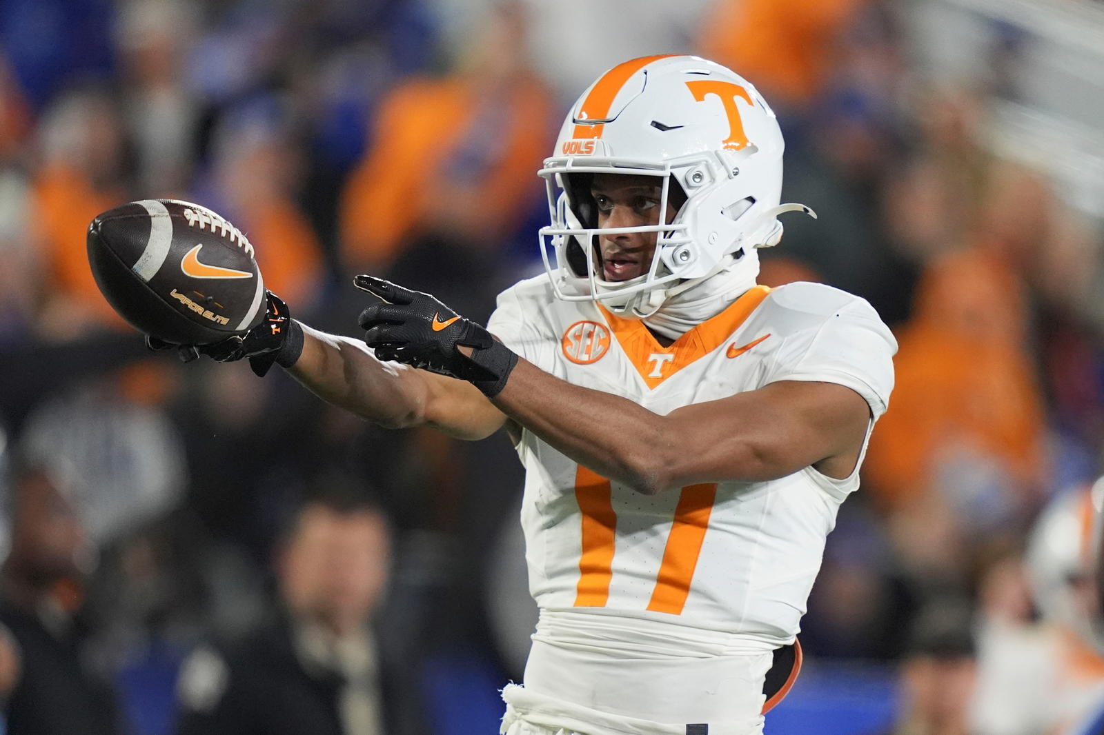 Tennessee Volunteers receiver Chris Brazzell. Credit:&nbsp;Angelina Alcantar/News Sentinel / USA TODAY NETWORK via Imagn Images.