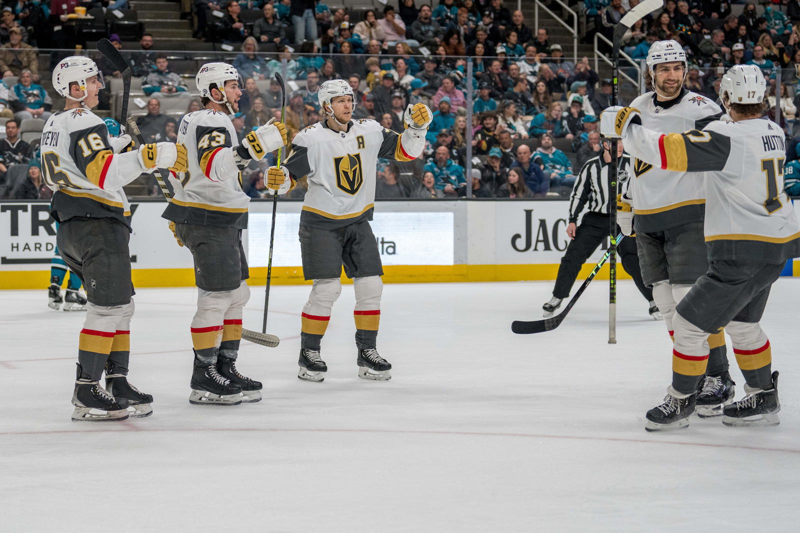 © Neville E. Guard-Imagn Images