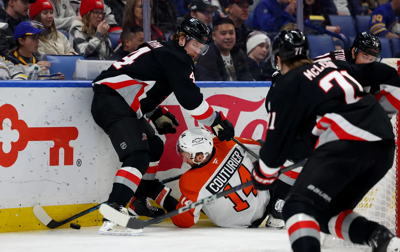 Flyers Captain Sean Couturier 'Tired of Losing,' Wants Playoffs cover image