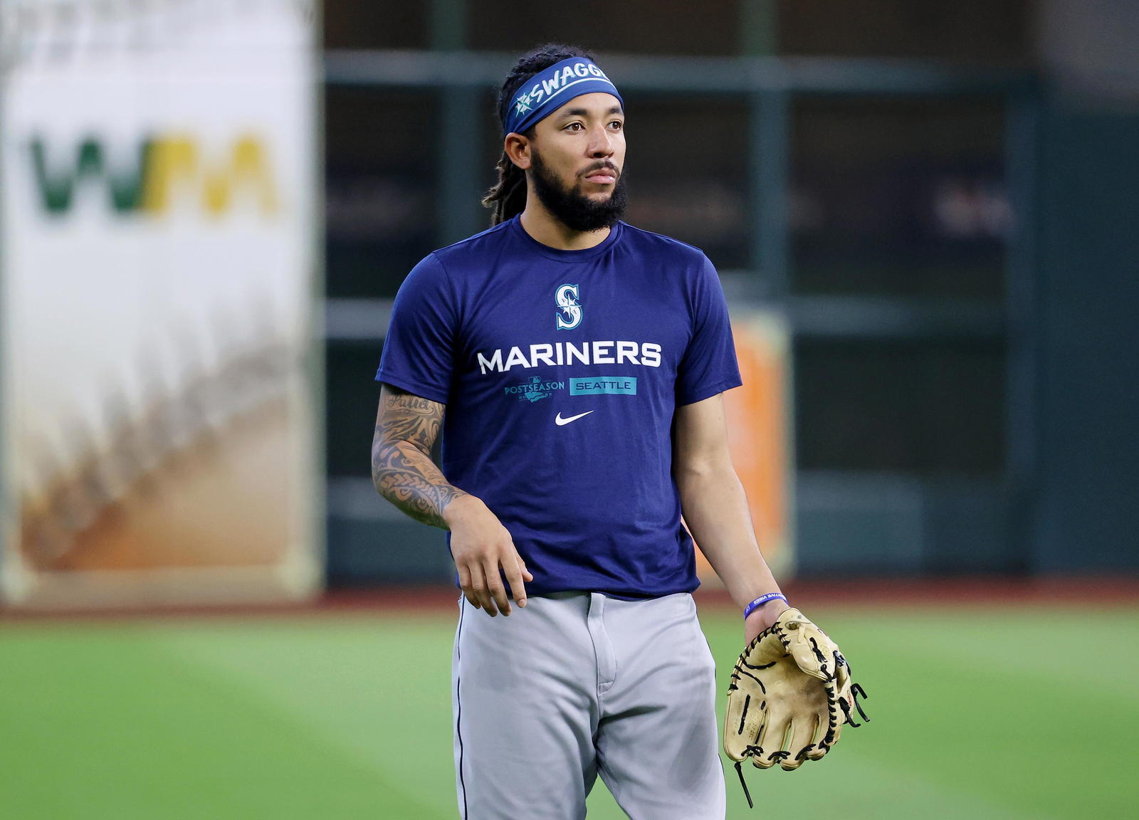Seattle Mariners shortstop J.P. Crawford warms up before Game 2 of an American League Divisional Series on Oct. 13, 2022, at Minute Maid Park in Houston. - Troy Taormina/Imagn Images