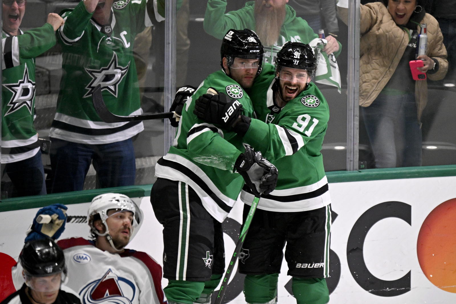 Mikko Rantanen and Tyler Seguin (Jerome Miron-Imagn Images)