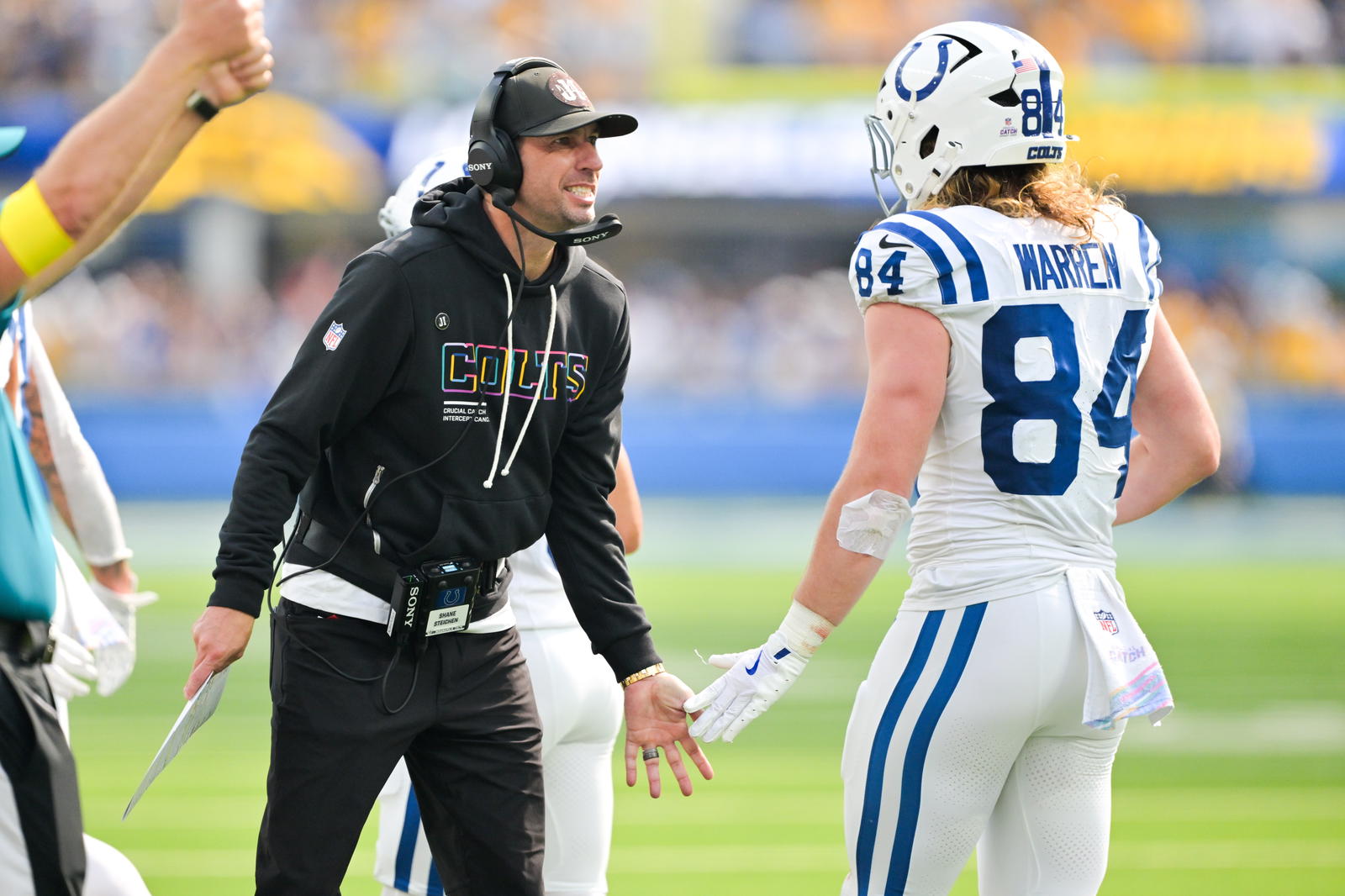 Indianapolis Colts tight end Tyler Warren (84) celebrates a touchdown with head coach Shane Steichen in the first half against the Los Angeles Chargers at SoFi Stadium. Mandatory Credit: Jayne Kamin-Oncea-Imagn Images