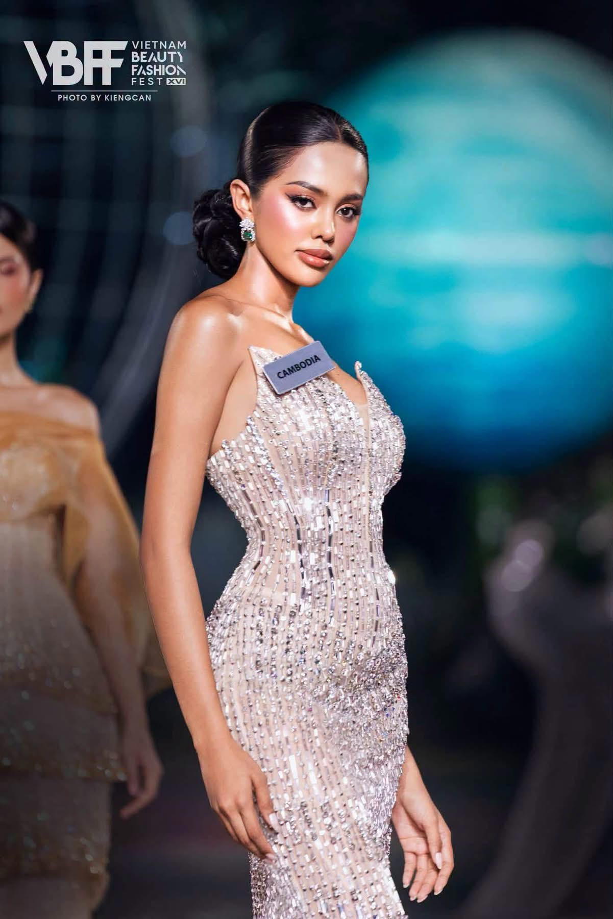 kong098@MissWorld profile image